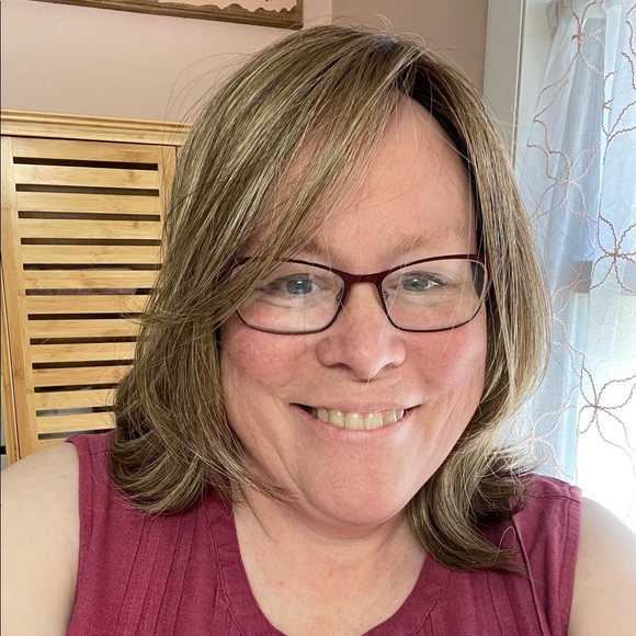 Meet your Posher, Beki - Picture 1 of 1